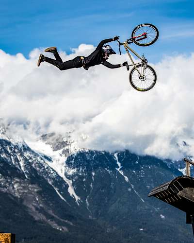 Crankworx Innsbruck Header Art