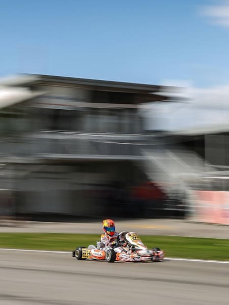 Voilà les 6 meilleurs circuits de karting outdoor de France que vous devez absolument tester.