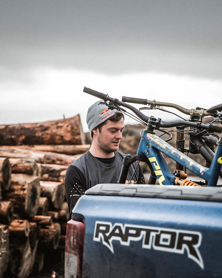 Matt Jones MTB Freeride Red Bull Athlete Profile