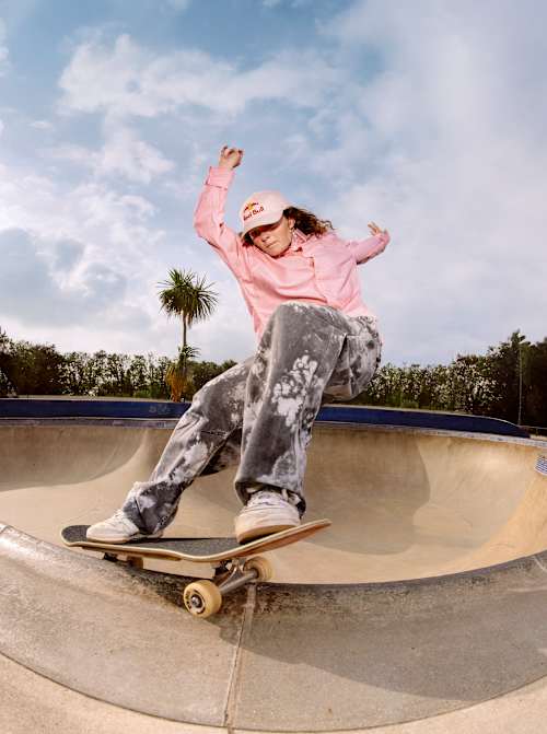 Lola Tambling in the Bowl: Grinding Toward the 2028 Los Angeles Olympics