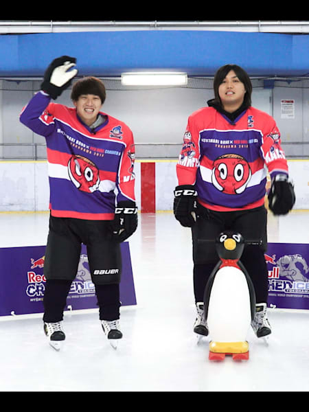 Red Bull Crashed Ice特別企画02】水溜りボンド、ちょっと練習してみた