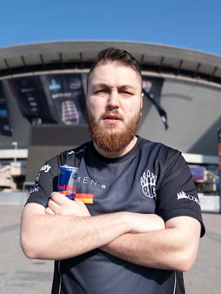 gob b poses in front of the Spodek Arena Katowice, Poland.