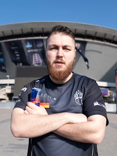 gob b poses in front of the Spodek Arena Katowice, Poland.