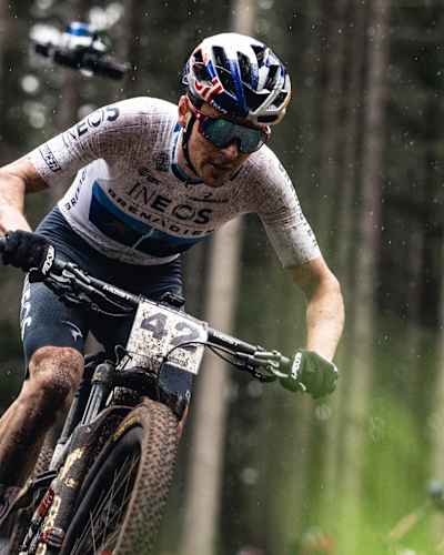 Thomas Pidcock performs at UCI XCO World Cup in Nove Mesto na Morave, Czech Republic on May 15, 2022.