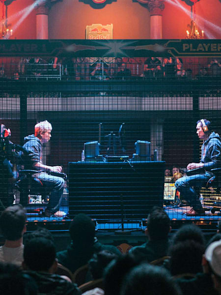 An image of Bonchan and Infiltration competing at Red Bull Kumite 2015.