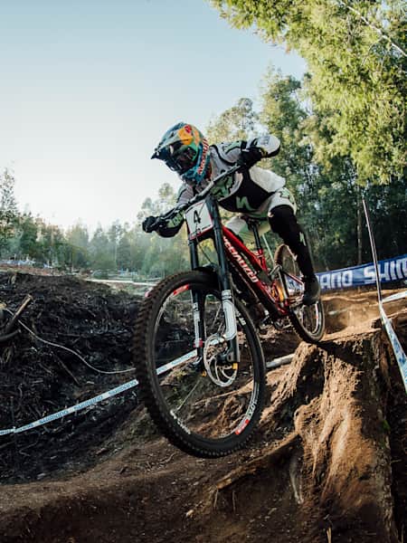 2020 dh world cup deals