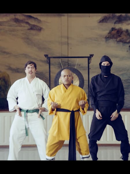 Van Pletzen featuring Early B