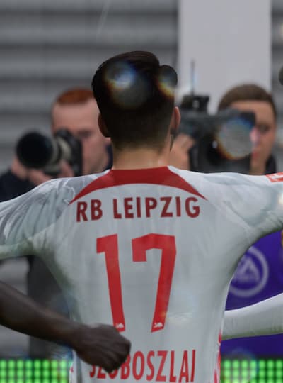 Spieler von RB Leipzig jubeln in FIFA 23
