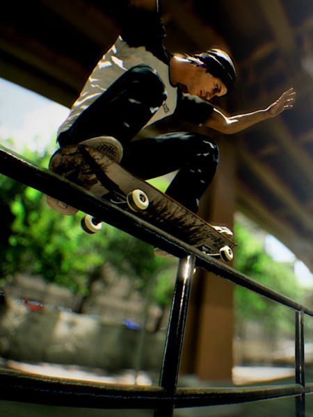 2 Skater aus den jeweiligen Spielen führen Tricks aus