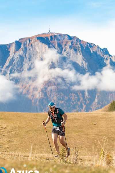 Ergo la Azuga Trail Race, urcarea pe pârtia Sorica, km 25
