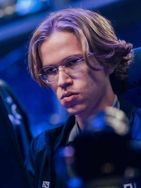 Topson on stage at TI9.