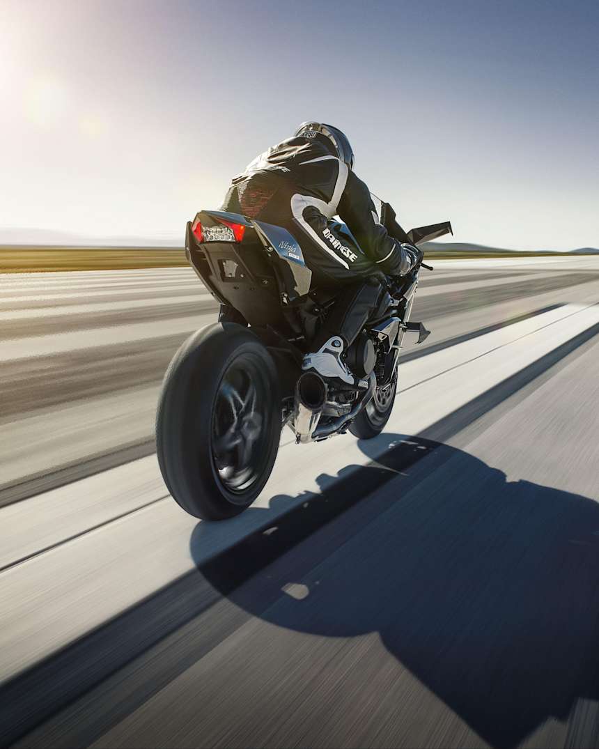 Las 7 Motos Mas Rapidas Del Mundo