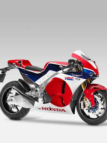 RedBull.com te presenta las MotoGP que podrías llevar a tu trabajo, como por ejemplo, la Honda RC213V-S.