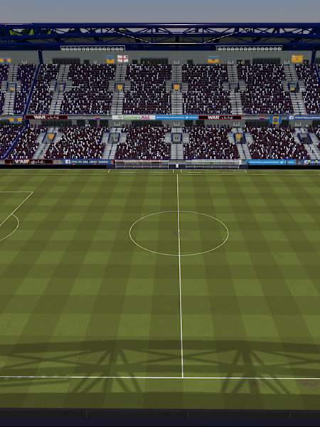 Football Manager 2020 empty pitch and crowded stadium
