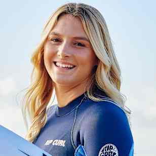 Molly Picklum poses for a photo in Terrigal, Australia on September 20, 2022.