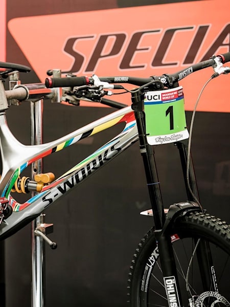 レキ Worldcup Race Downhill S 8.5新品未使用品 RIPROCK 20 AMBRGLW/REDWD 20(20 グロスアンバーグロー/レッド