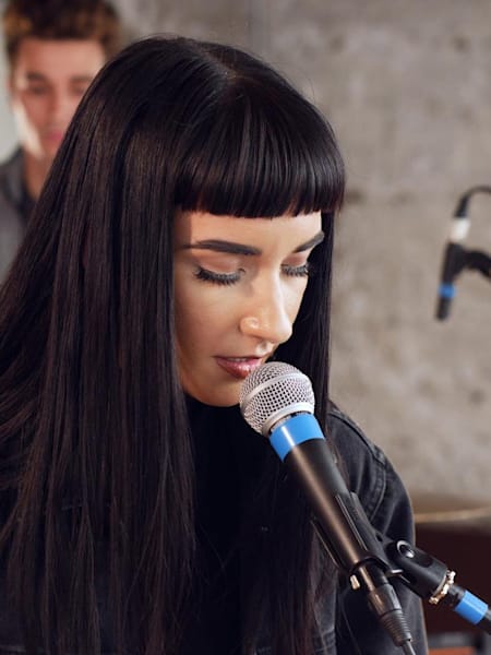 Anna Straker live **video** Ignite Me | Red Bull Music