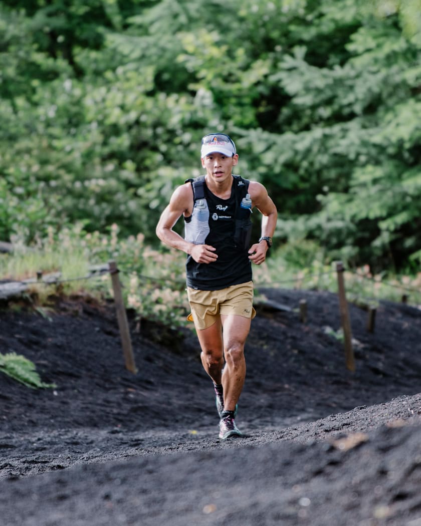 [Image: ruy-ueda-mount-fuji-recoed-attempt]