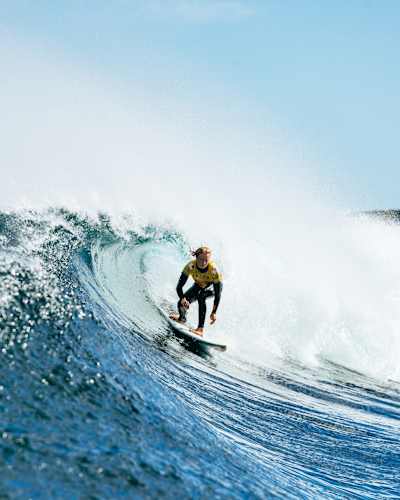 Caitlin Simmers, dos Estados Unidos, surfa na bateria 3 da rodada de abertura do Western Australia Margaret River Pro, em 11 de abril de 2024, em Margaret River, Austrália Ocidental, Austrália. 