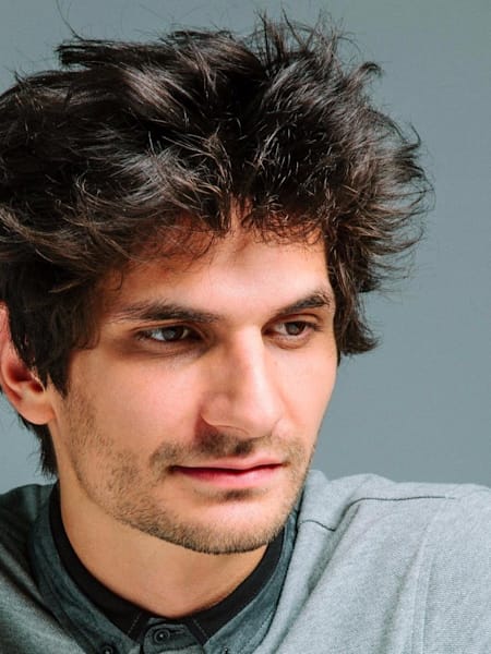 Take a listen to this Austrian-American's brooding love songs, which have garnered more than 100m streams.