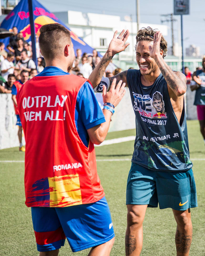 Neymar Jr S Five 2018 5 Reasons You Should Sign Up