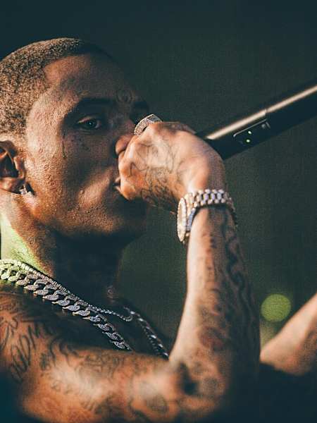 A photo of Soulja Boy performing live at Red Bull Sound Select, in Chicago, in 2016.