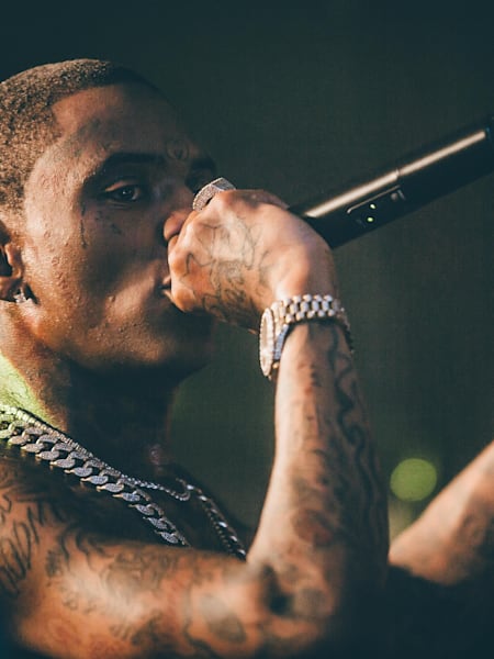 Una imagen de Soulja Boy durante una actuación en vivo en el Red Bull Sound Select de Chicago en 2016.