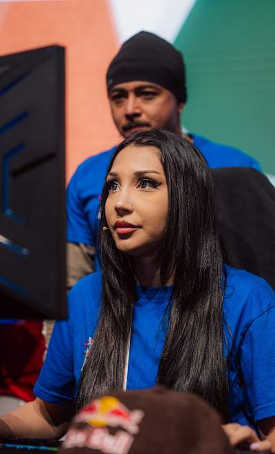 Red Bull Player Elquaria of Team Zillennials competes at Red Bull Gamerations 2025 in Bern, Switzerland, displaying focus and team spirit in the electrifying esports arena.
