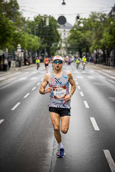 Tom Evans at the Wings for Life World Run Flagship Run in Vienna, Austria