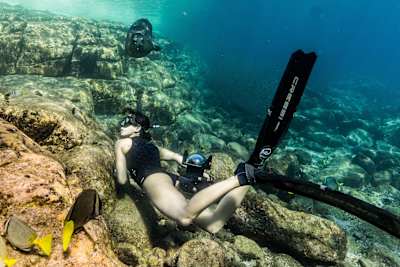Julie Gautier et Guillaume Néry travaillent sur One Breath Around The World, tour du monde aquatique.