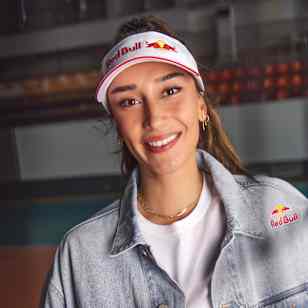 Hande Baladın