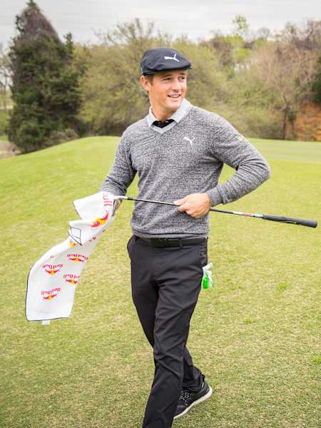 DeChambeau plays 18 holes with only a 7-iron DeChambeau plays 18 holes with only a 7-iron