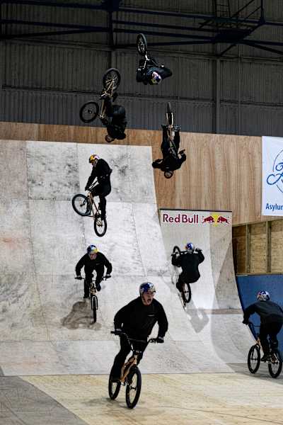 Kieran Reilly, triple flair, Asylum skatepark