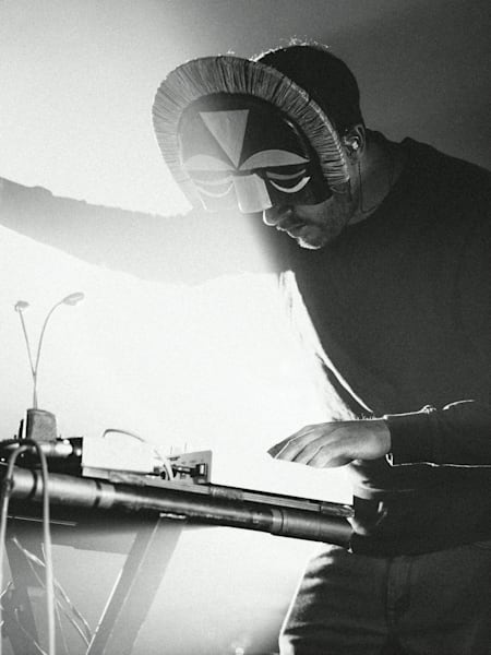 Artiesten die niet herkend willen worden.