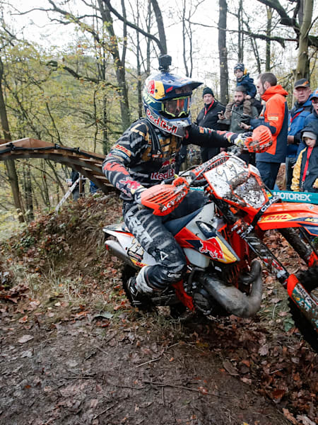 Jonny Walker competing at GetzenRodeo 2019.