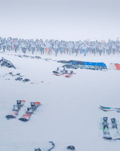 Deltakerne stormer ut fra start under Red Bull Homerun