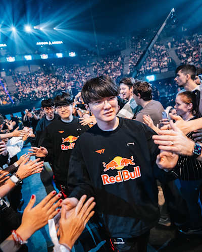 T1 and Faker enter the arena at Red Bull League of Its Own in Paris, 2024.