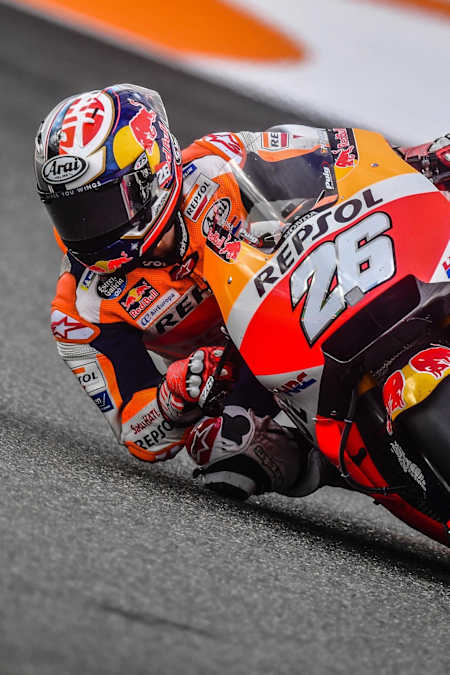 Dani Pedrosa w akcji podczas ostatniego etatowego wyścigu w MotoGP w Walencji w 2018 roku