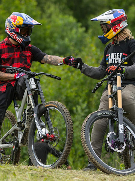 Lacondeguy and Makken ready to send it