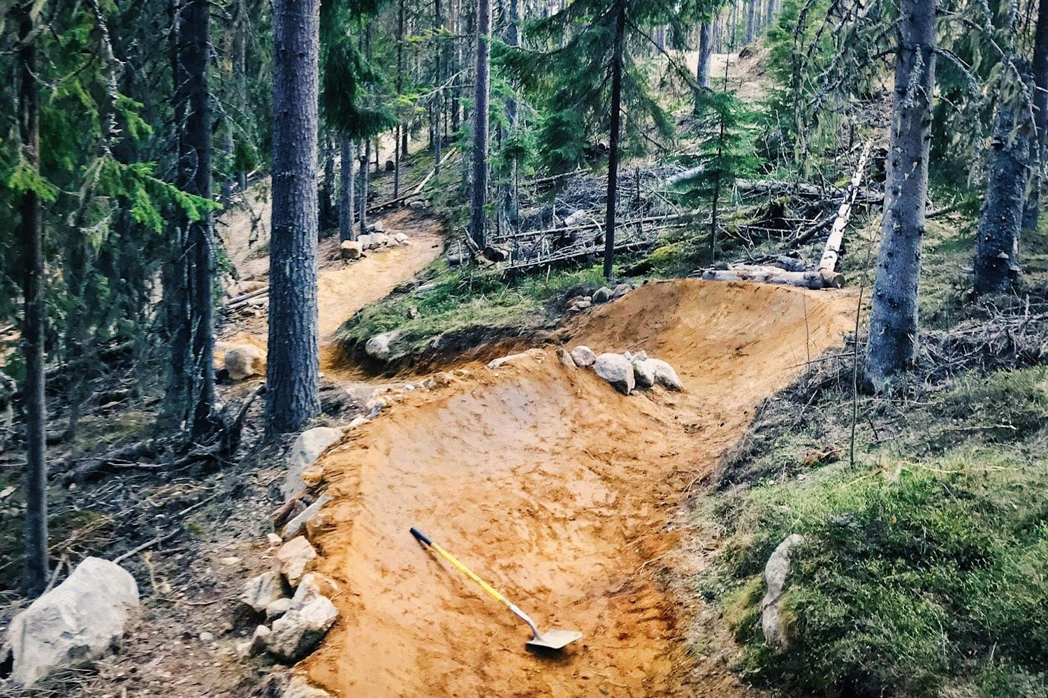 building mtb jumps