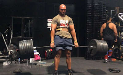 In training for the World Championships, Julian deadlifted 335kg