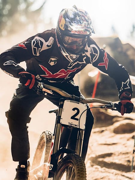Aaron Gwin riding during practice at the 2016 MTB World Championships in Val di Sole, Italy on September 9, 2016