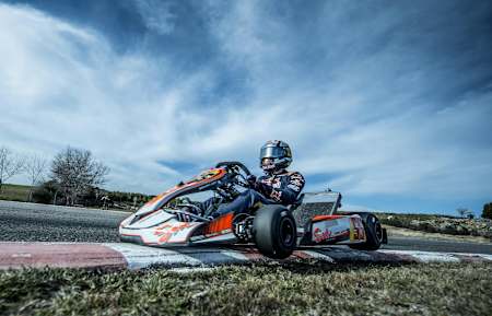 Utiliza toda la pista que puedas legalmente.