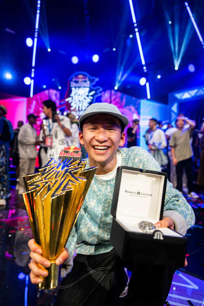 THE D SoraKi with the trophy after winning Red Bull Dance Your Style World Final 2022.