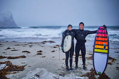 Surfe na Noruega, no extremo norte do planeta