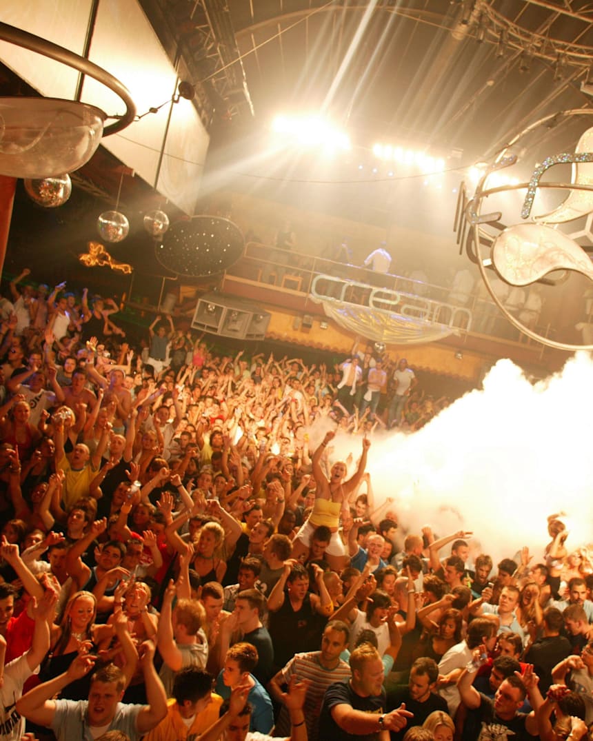 Dunyanin En Iyi Gece Kulupleri Red Bull