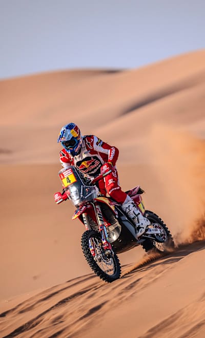 Sam Sunderland (GRB) of Red BullGasGas Factory Racing races during stage two of Rally Dakar 2024 from Al Henakiyah to Al Duwadimi, Saudi Arabia on January 7, 2024.  