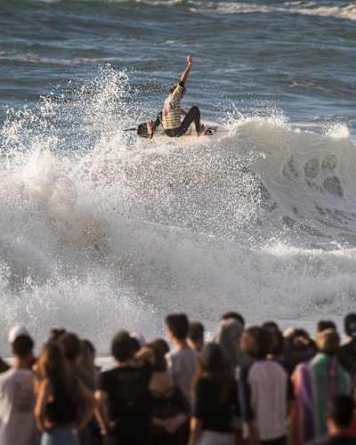 L'aerial qui a permis à Ian Crane de remporter le Red Bull Airborne France 2019 à Hossegor.
