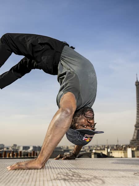 Breaking : Junior parle de son entraînement de b-boy