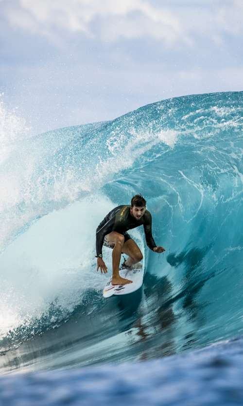 Leon Glatzer surfing in Teahupoo, Tahiti on May 30 2022. 